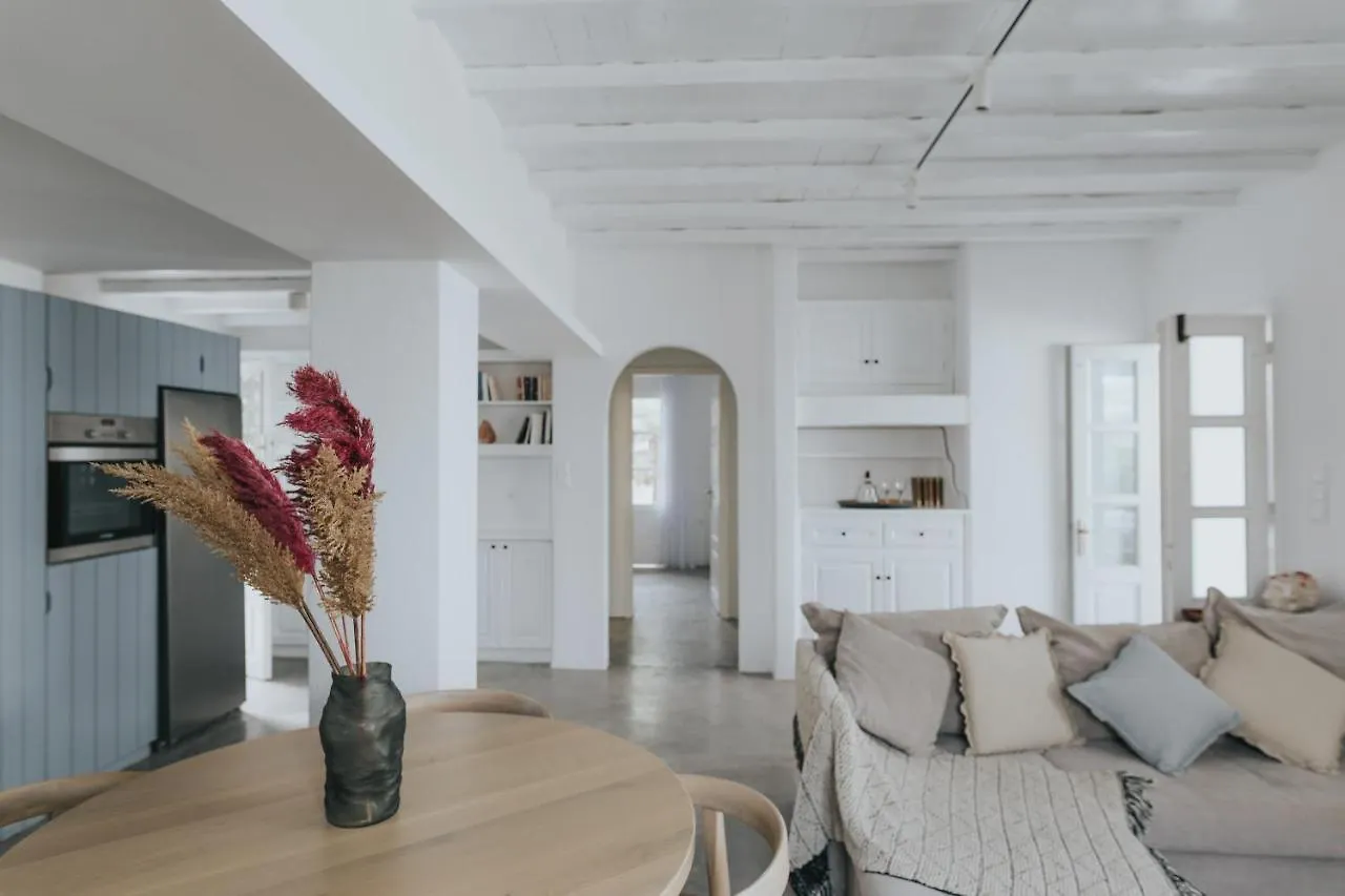 Mymykonos Villa II Πλατύς Γιαλός 0*,