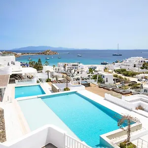 Ξενοδοχείο The George Mykonos, Πλατύς Γιαλός